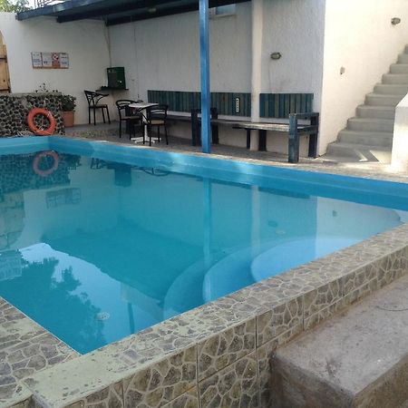 Rooms To Let Katerina & John'S Perissa  Exterior foto