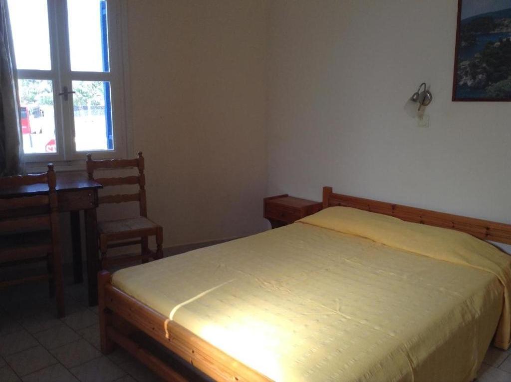 Rooms To Let Katerina & John'S Perissa  Exterior foto